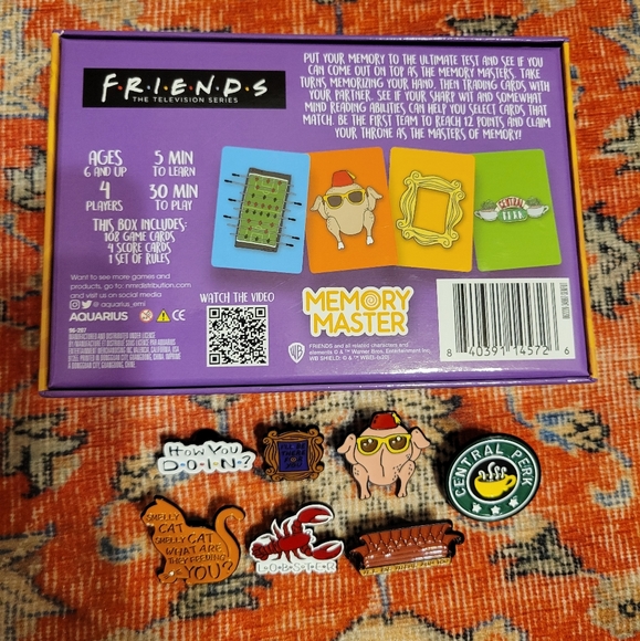 Friends Nostalgia Bundle - Picture 2 of 5
